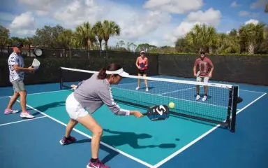 Reset và block trong pickleball: cách sống sót khi bị dồn